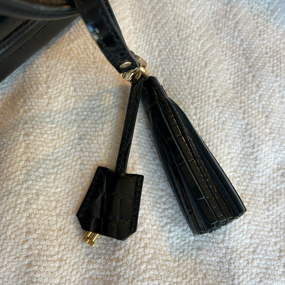 NWT🌷Ann Taylor Vintage bag w/ lock and key! - Picture 6 of 11